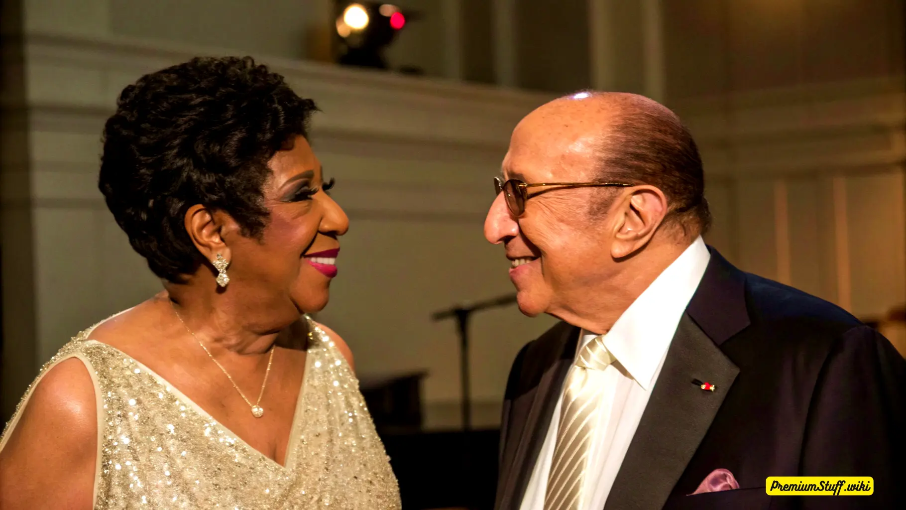 aretha-franklin-and-clive-davis